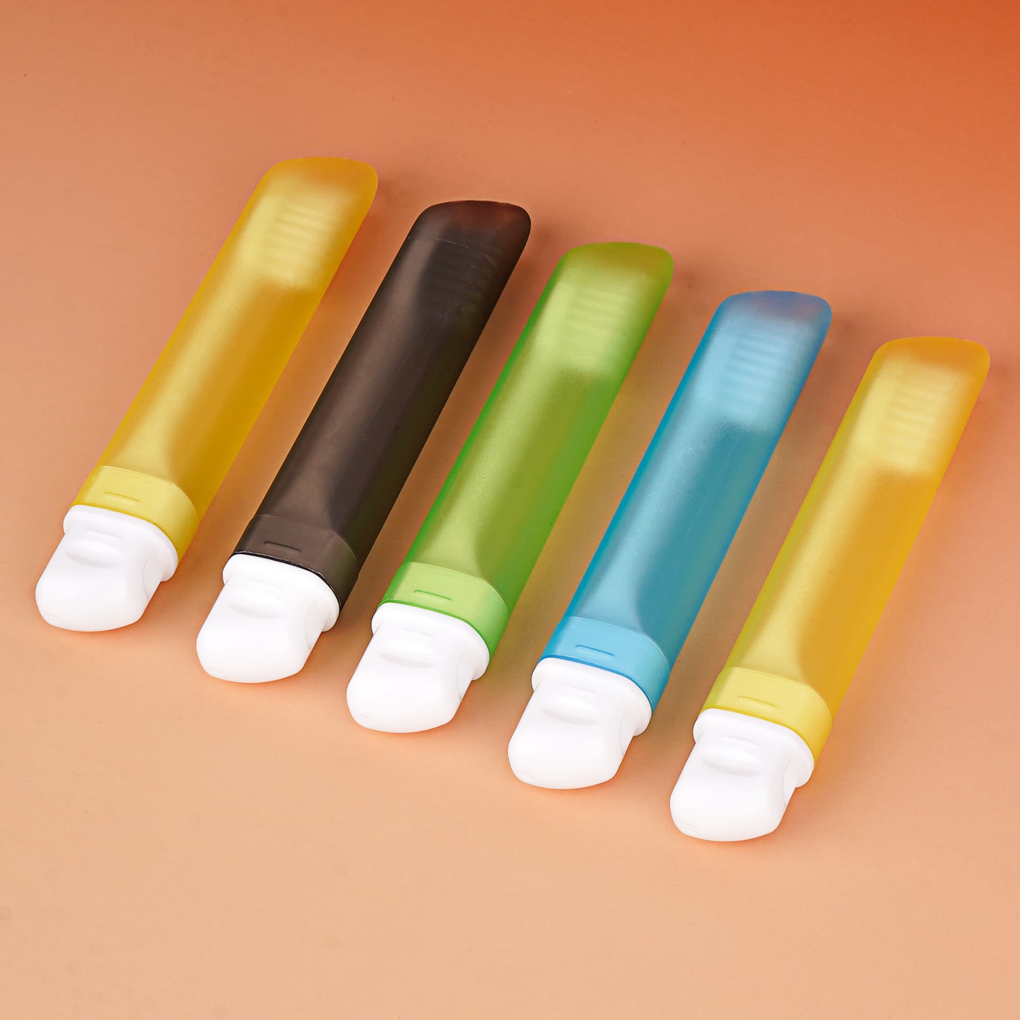 JANKOW Portable Folding Disposable Toothbrush, 5-Pack Travel Toothbrushes with Hygienic Caps, Plastic, Blue/Green/Black/Yellow/Pink – Compact for Travel, Office, Gym, Camping - 9