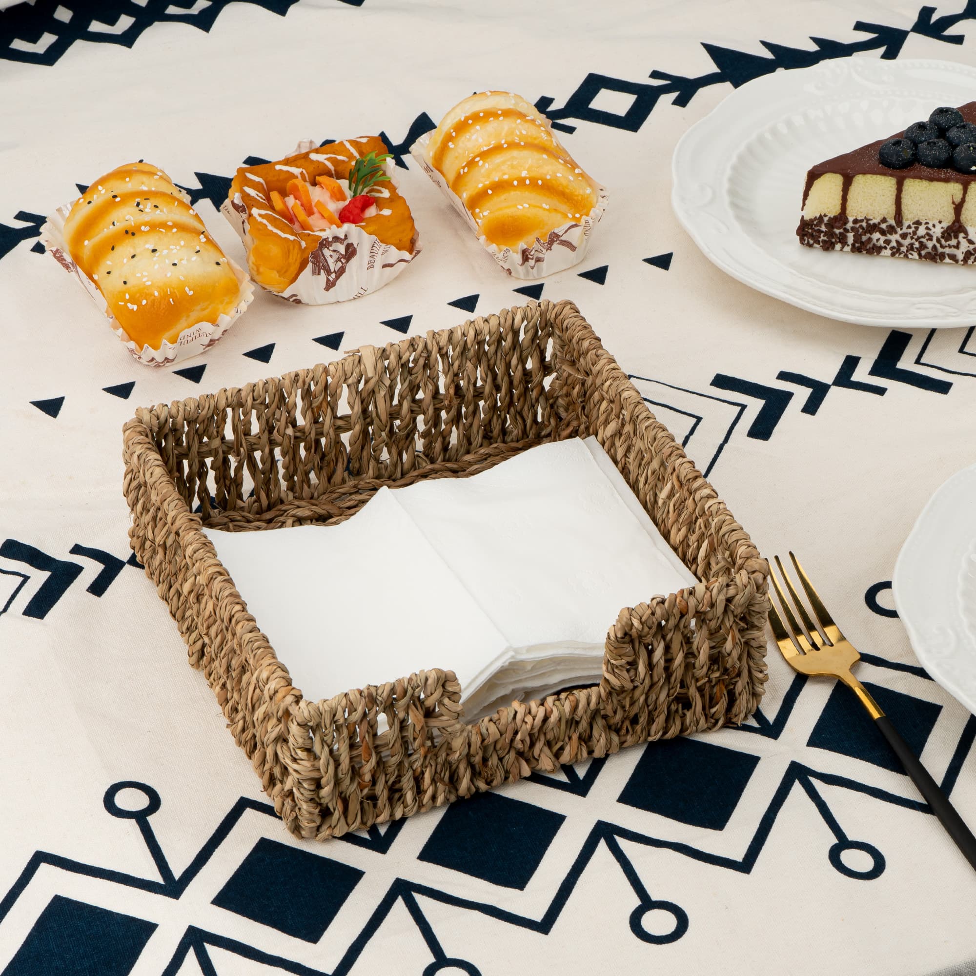 JANKINGS Square Seagrass Napkin Holder for Table - Hand-Woven Wicker Napkin Basket for Paper Napkins - Flat Guest Towel Holder for Kitchen, Dining Room, Boho Farmhouse Decor - 7.5 x 7.5 Inch - 3