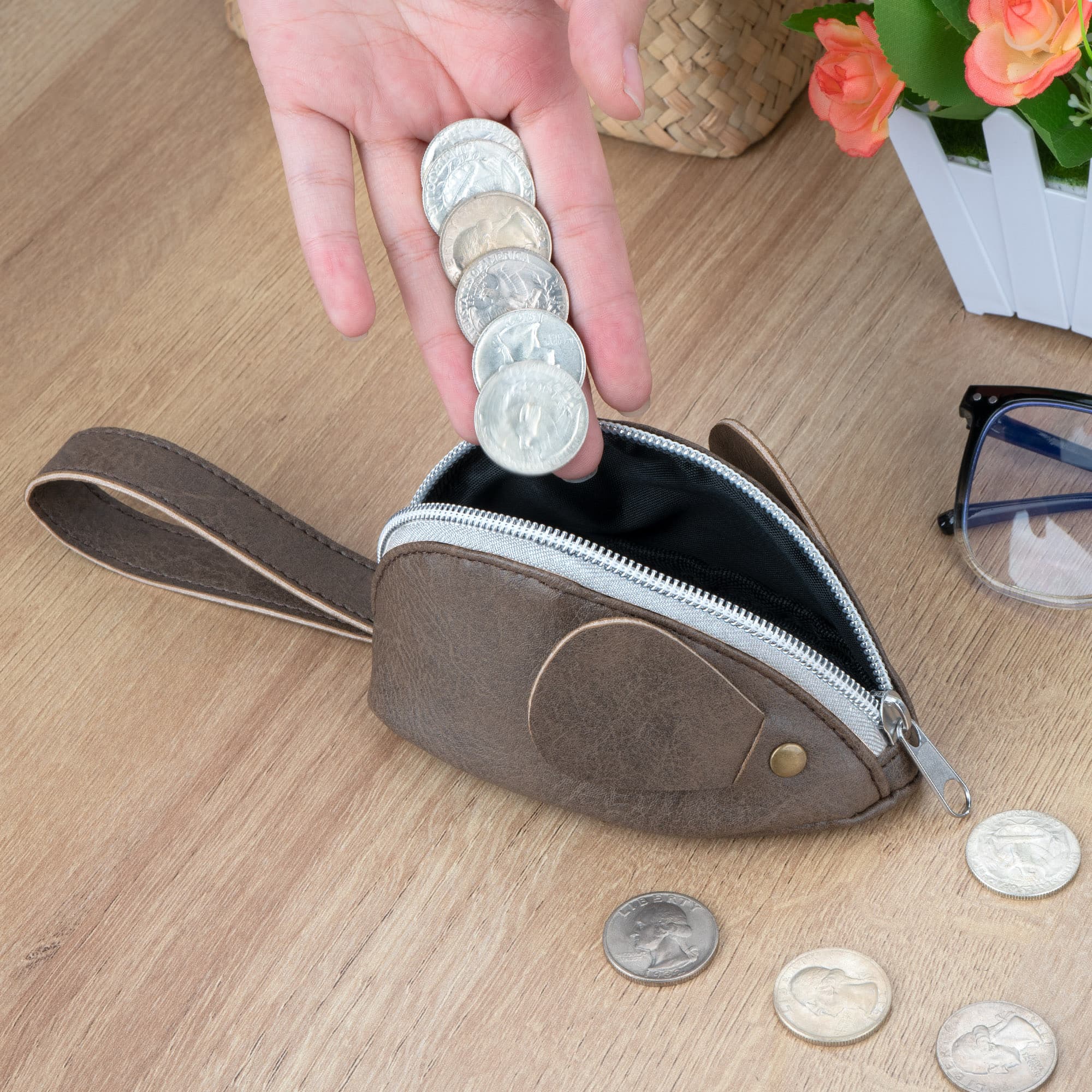 JANKINGS Mouse-Shaped PU Leather Coin Purse, Brown Mini Zipper Change Pouch with Carry Loop, Cute Animal Wallet for Women , 1-Pack - 5