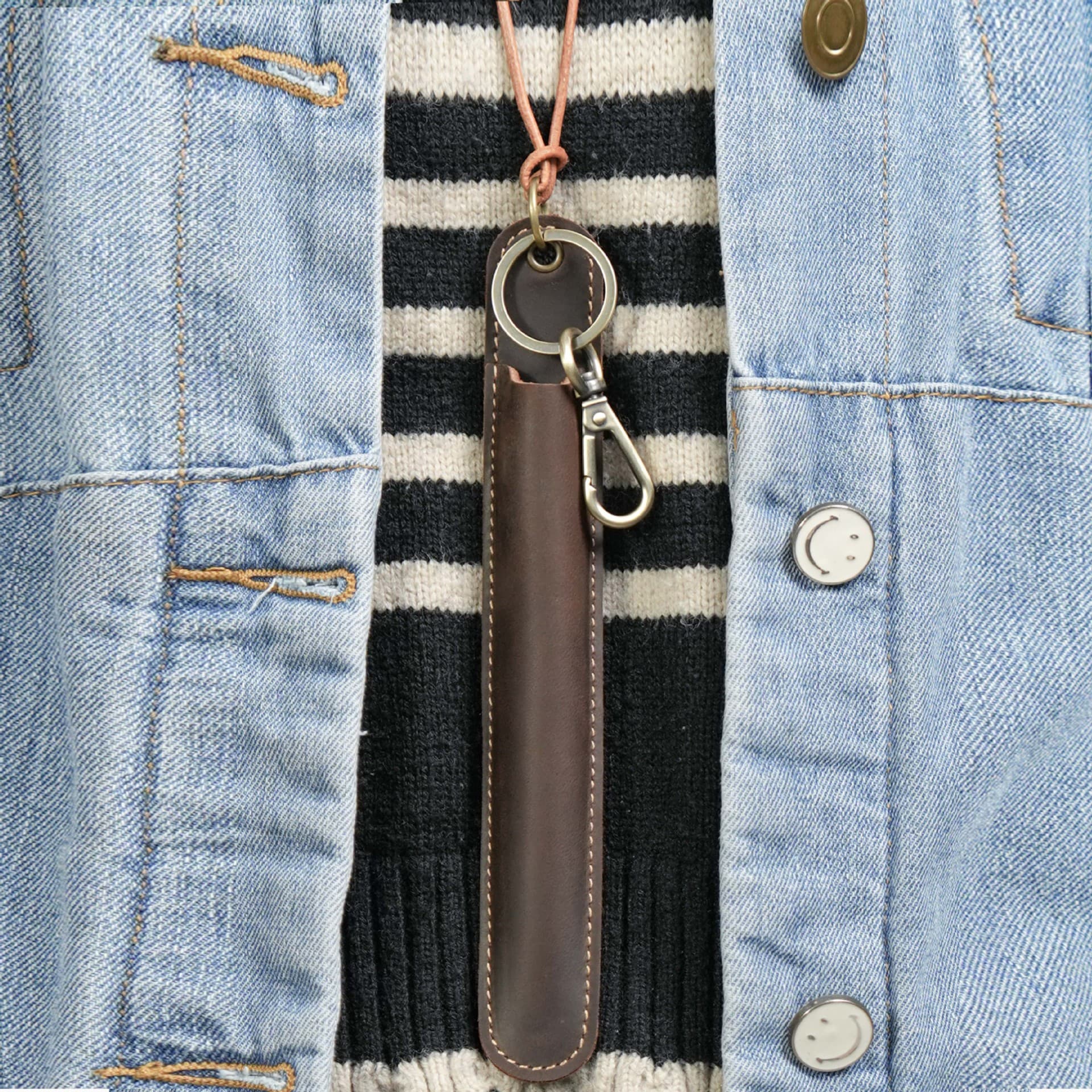 JANKINGS Genuine Leather Neck-Hanging Fountain Pen Pouch, Crazy Horse Coffee Pen Sleeve with Lanyard & Key Clip, 1-Pack - 3