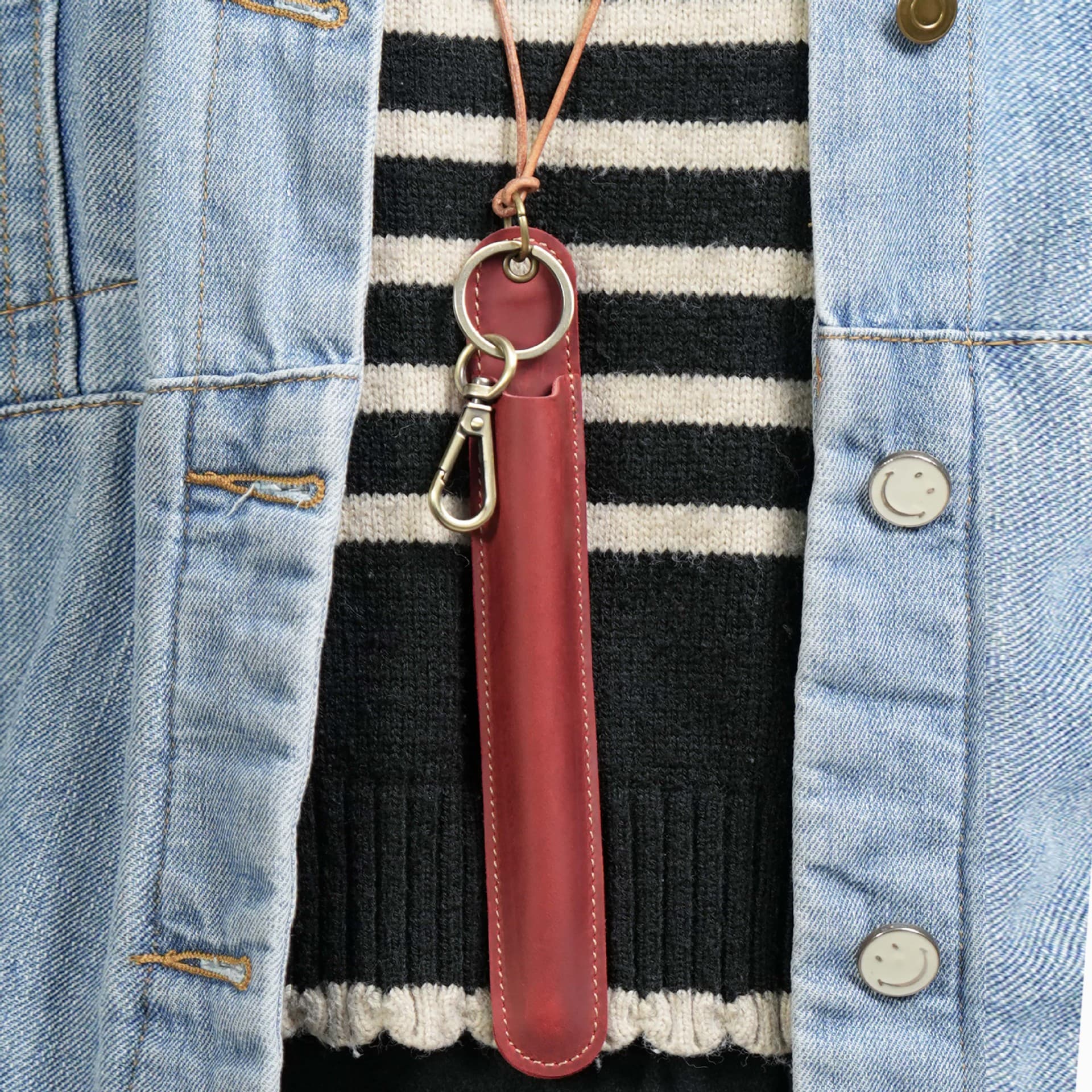 JANKINGS Genuine Leather Neck-Hanging Fountain Pen Pouch, Crazy Horse Wine Red Lanyard Pen Sleeve with Clip – Single Pen Holder, Red, 1-Pack - 5